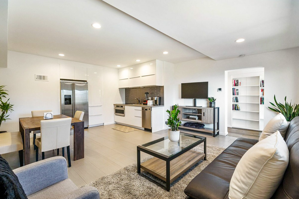 10 Half Moon Bay Airbnbs with Beachy Vibes.