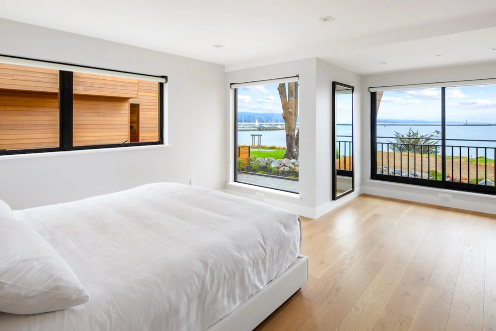 10 Half Moon Bay Airbnbs with Beachy Vibes.