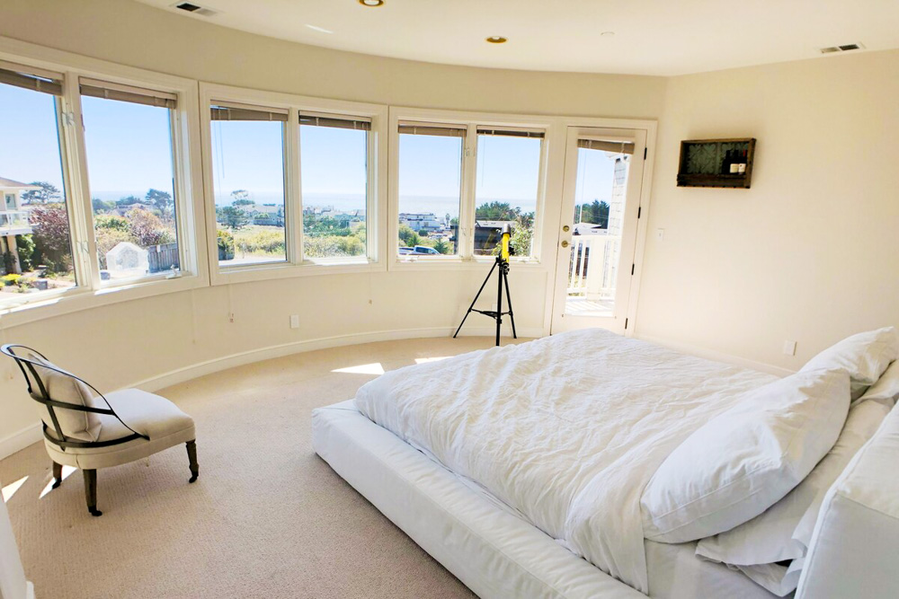 10 Half Moon Bay Airbnbs with Beachy Vibes.