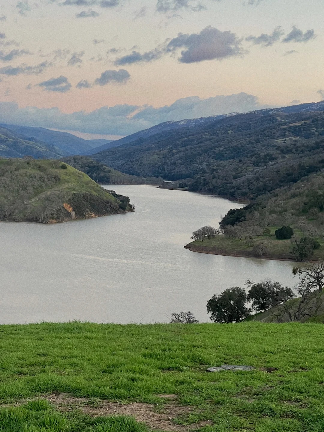 Where to go in the Bay Area on weekends｜Del Valle Lake Trail