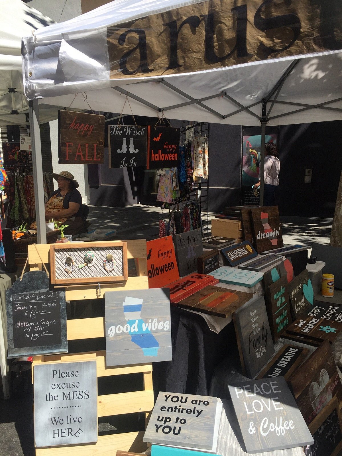 San Pedro Square Market: Nice setting, good choice of food vendors