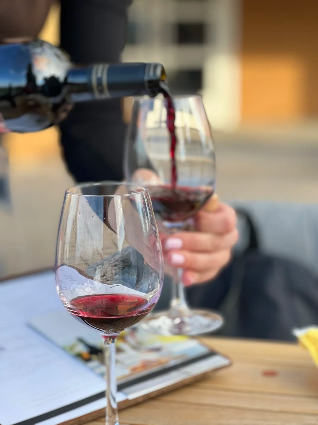 Sonoma's Best Wineries: A Cinematic Wine Experience 🍷
