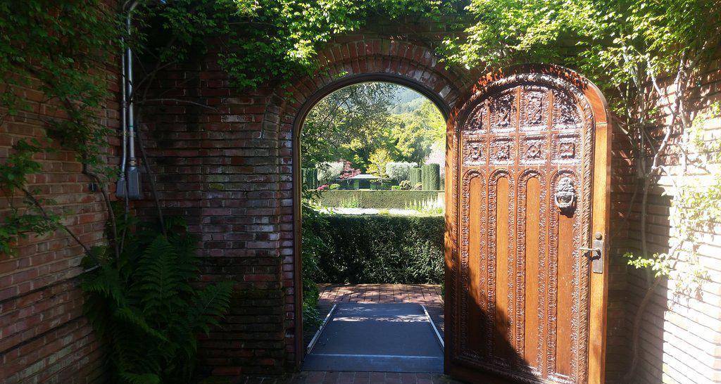 🌺 Explore Filoli Garden: A Bay Area Gem 🏰