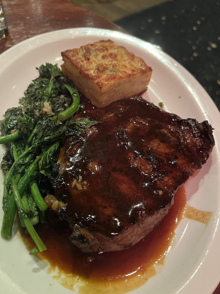 Wood Tavern - The perfect restaurant!🤗🤩