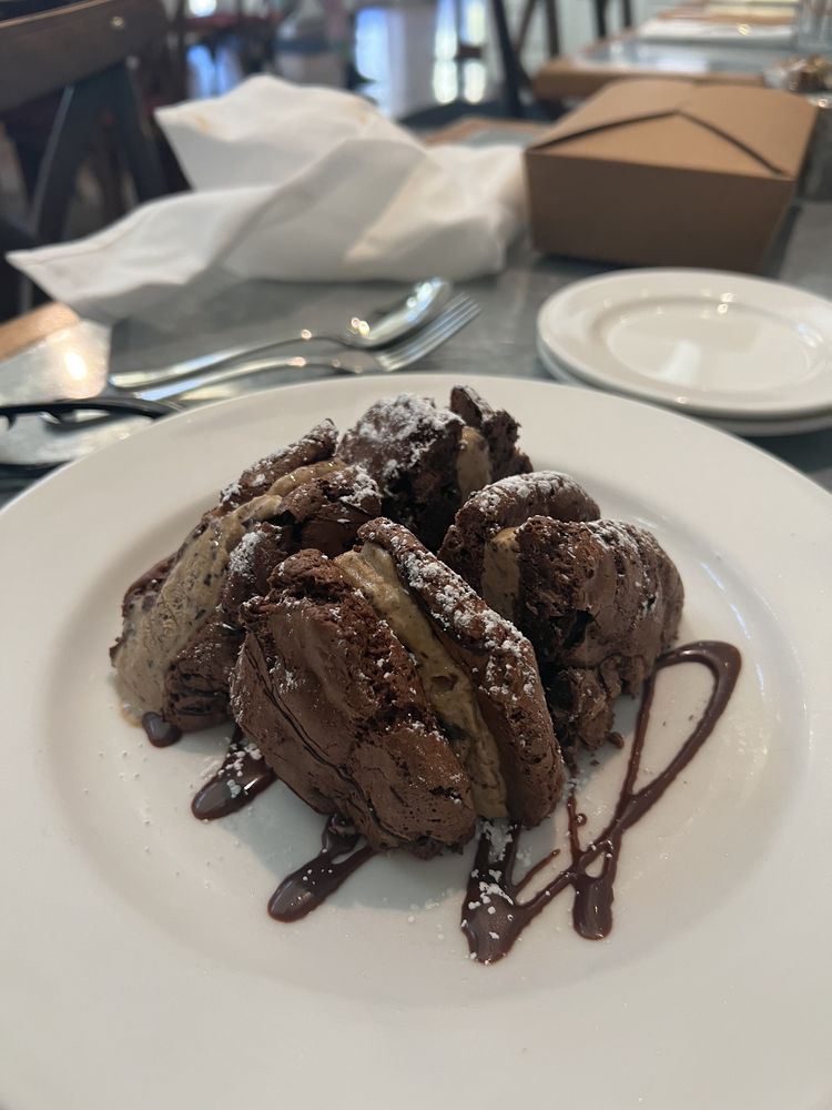 Boon Fly Cafe | 🍽️ Step into Napa Valley's Rustic-turned-Modern Gem 🌿