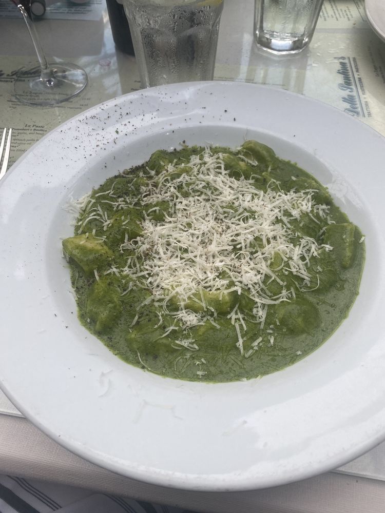 Della Santina's Trattoria | 🍽️ Fantastic Dining Experience 🌿