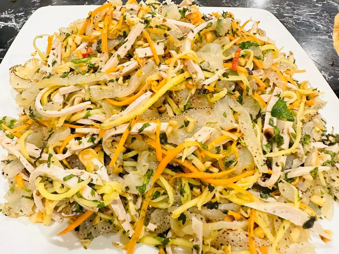 Jellyfish for Dinner? Yup, That Happened 🥢