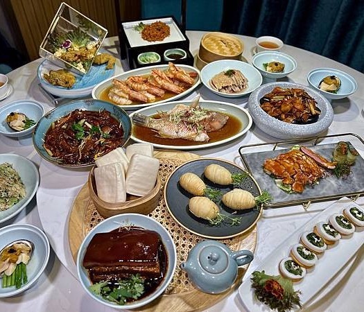 Garlic, Ginger, and Scallion: The Heartbeat of Asian Kitchens 🥢