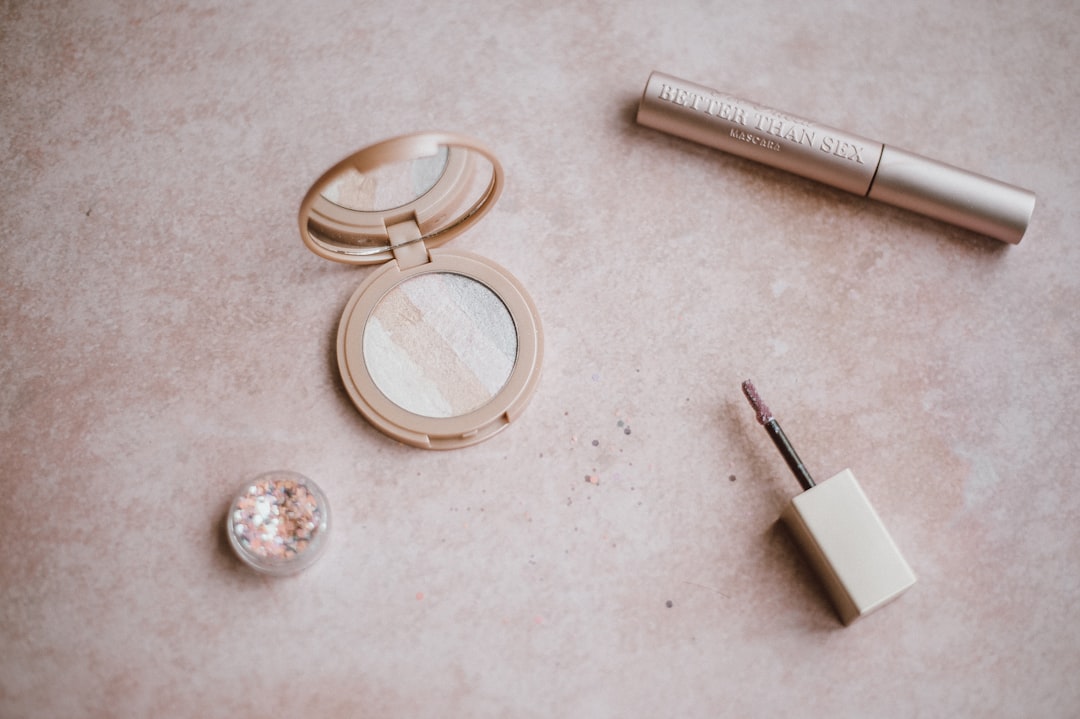 Shrink Your Eyes (Visually!): My Go-To Makeup & Lifestyle Tricks