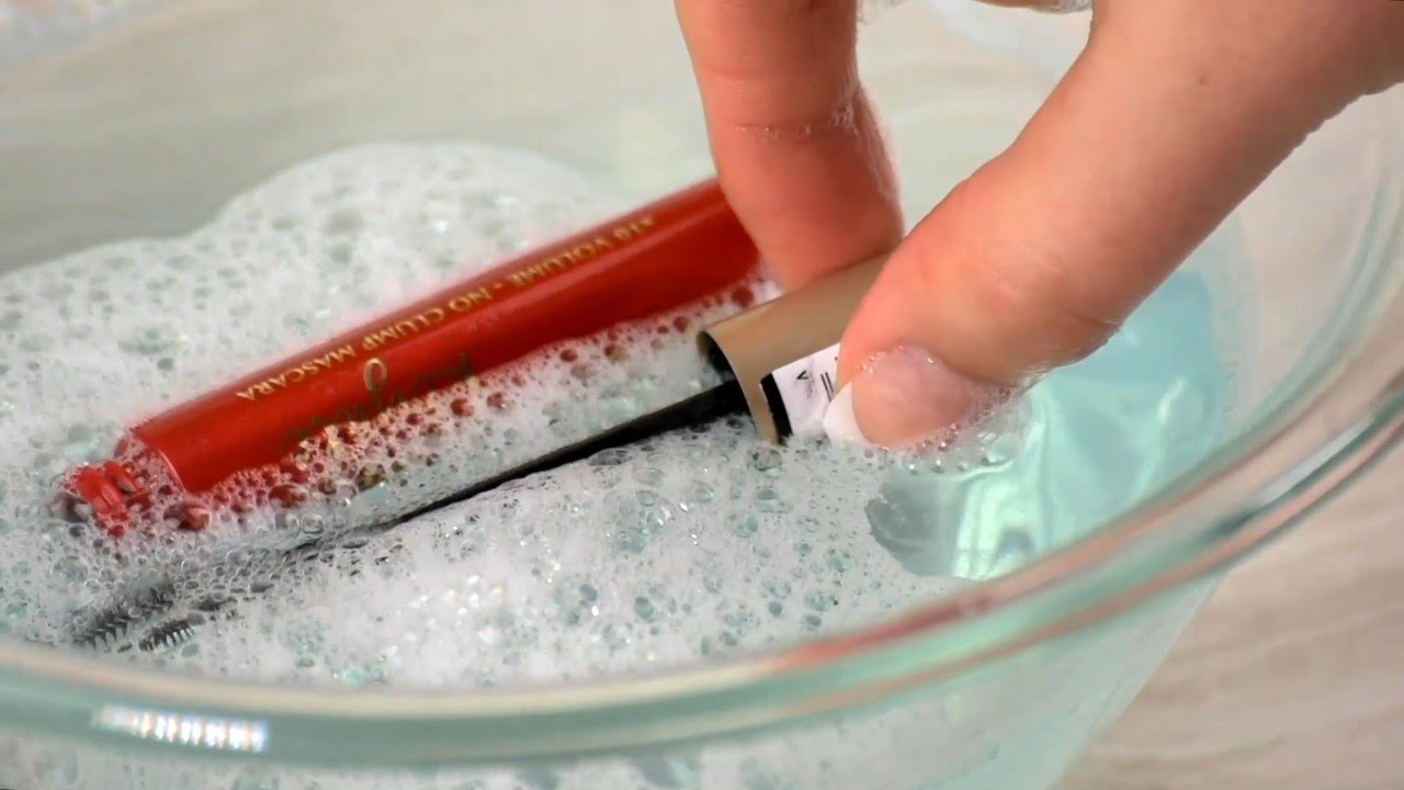Mascara Tube Makeover: The Secret to Reusing for Serums (No Mess!)