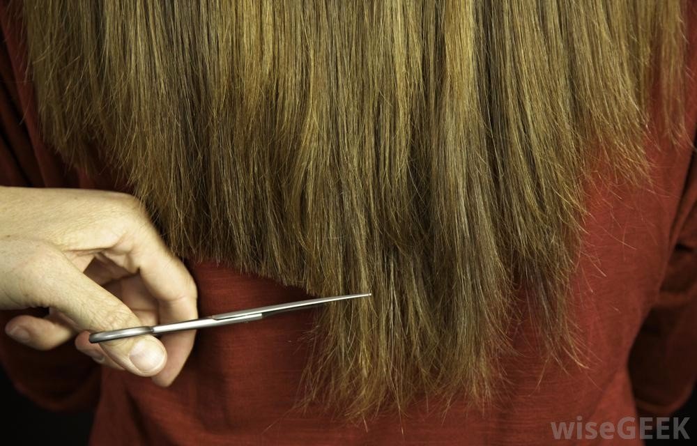 Long Hair, Don’t Care? How to Cut Men’s Hair Without the Heavy Look