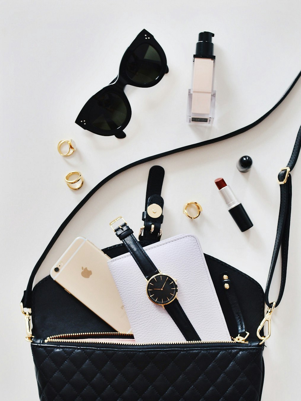 Can We Redefine Aging With Style—Or Are We Still Stuck in the Past?