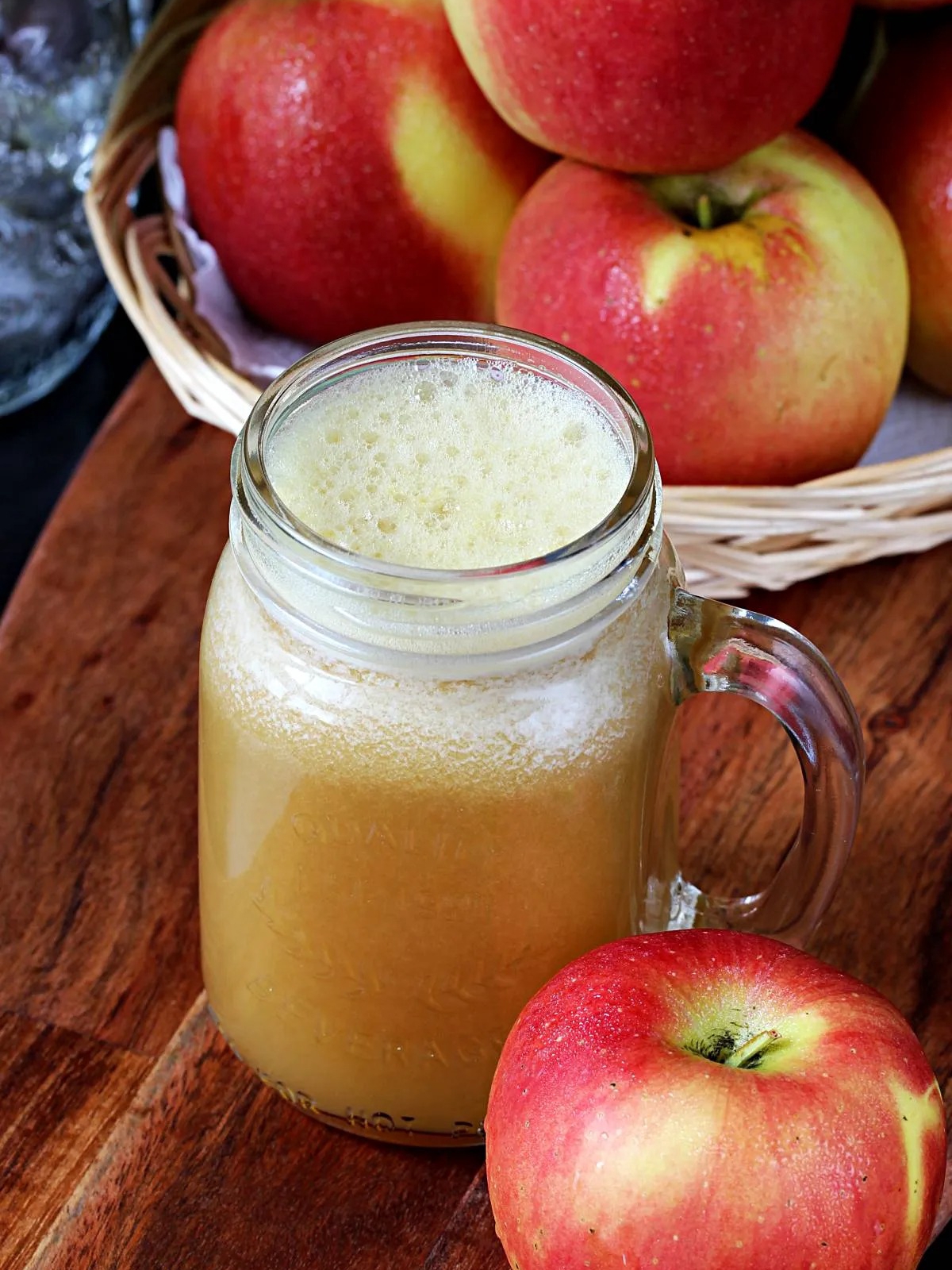 Fresh Apple Juice Three Ways: My Go-To Kitchen Hacks