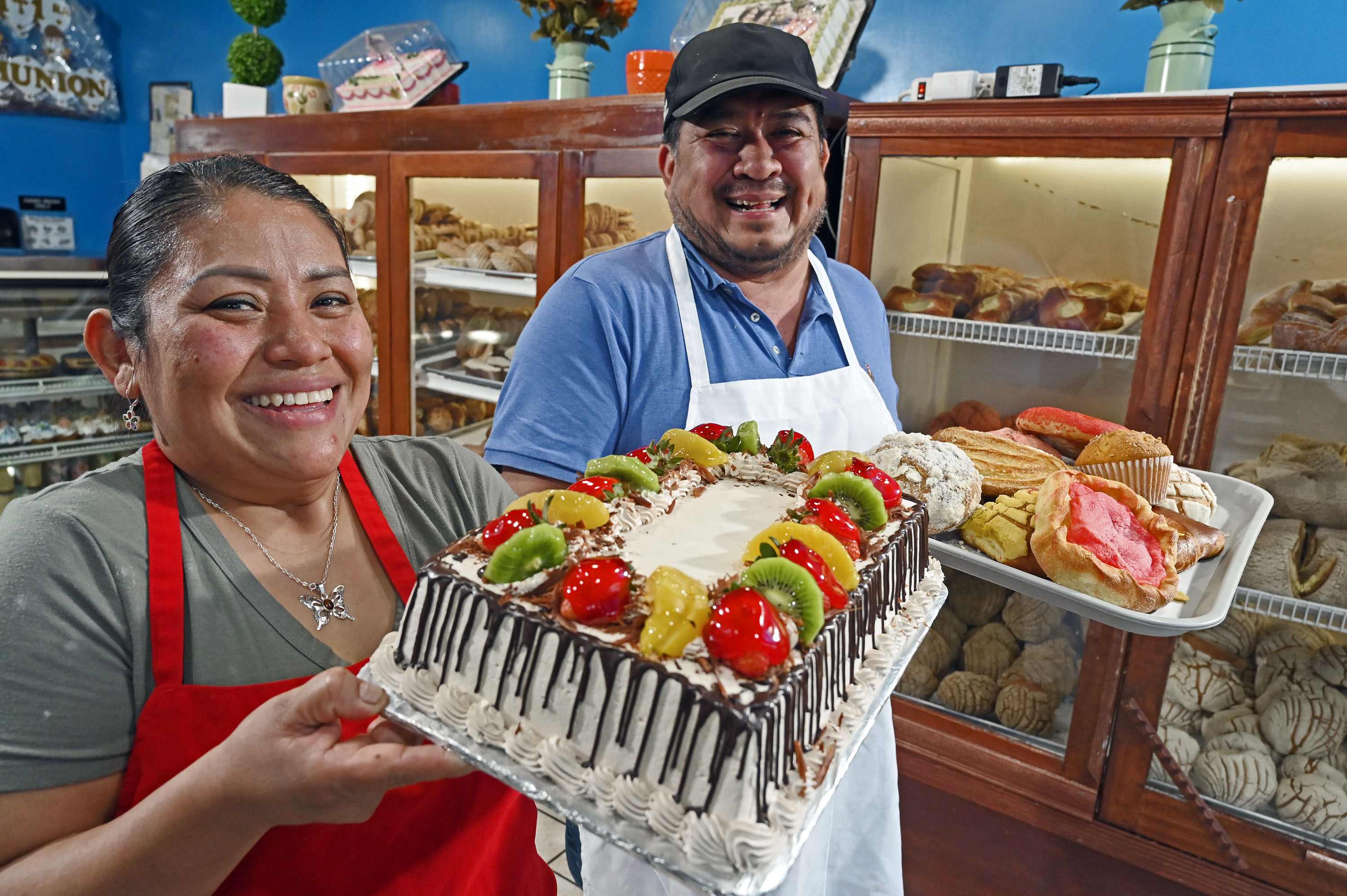 When Mole Meets Snowballs: Mexican Foodways Weave New Roots in Baltimore and New Orleans