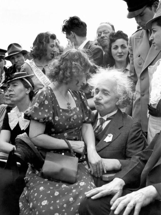 Did Einstein Steal the Spotlight? 🤔