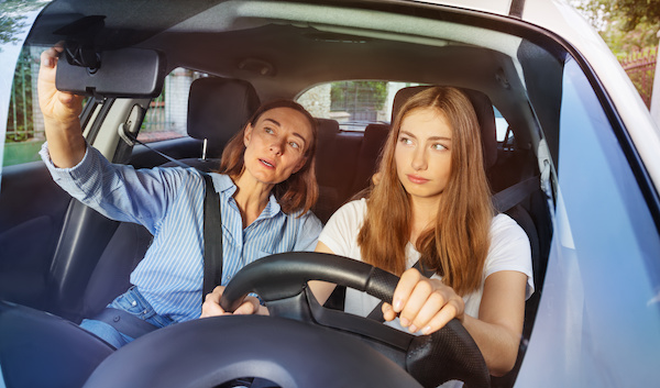 Facing Driving Anxiety After Car Troubles as a Parent
