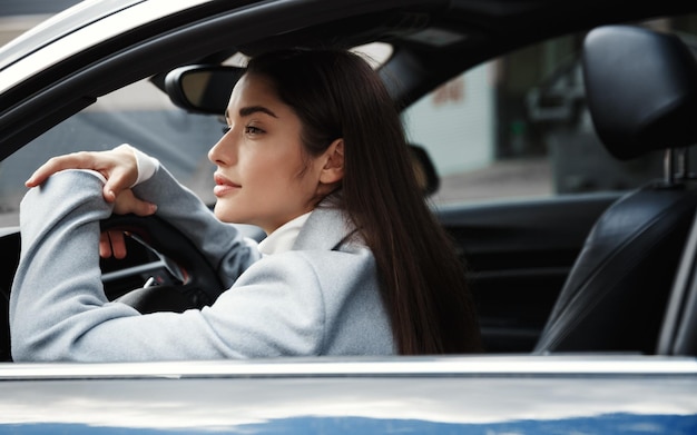 How I Overcame Driving Anxiety in My Late Twenties