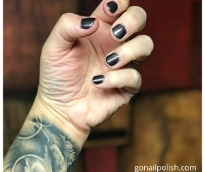 Black Nails, No Apologies: Why Guys Are Owning the Manicure Game