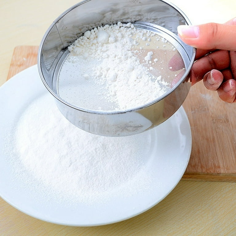 Cooking But No Sifter? Two Easy Ways to Sift Flour