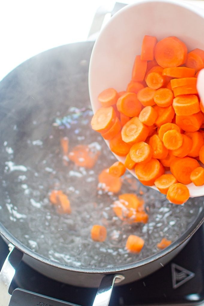 Blanching Carrots for the Brightest, Crunchiest Salads