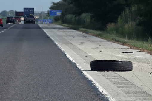 What To Do If Something Falls Off Your Car On The Highway