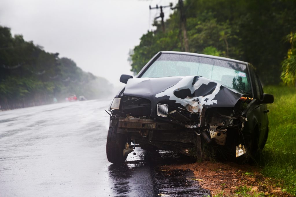 Scary Encounter: Wrong-Way Driver in Heavy Rain