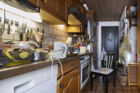 Dirty Dishes, Shouting Matches, and the Real Cost of Family Money 💸