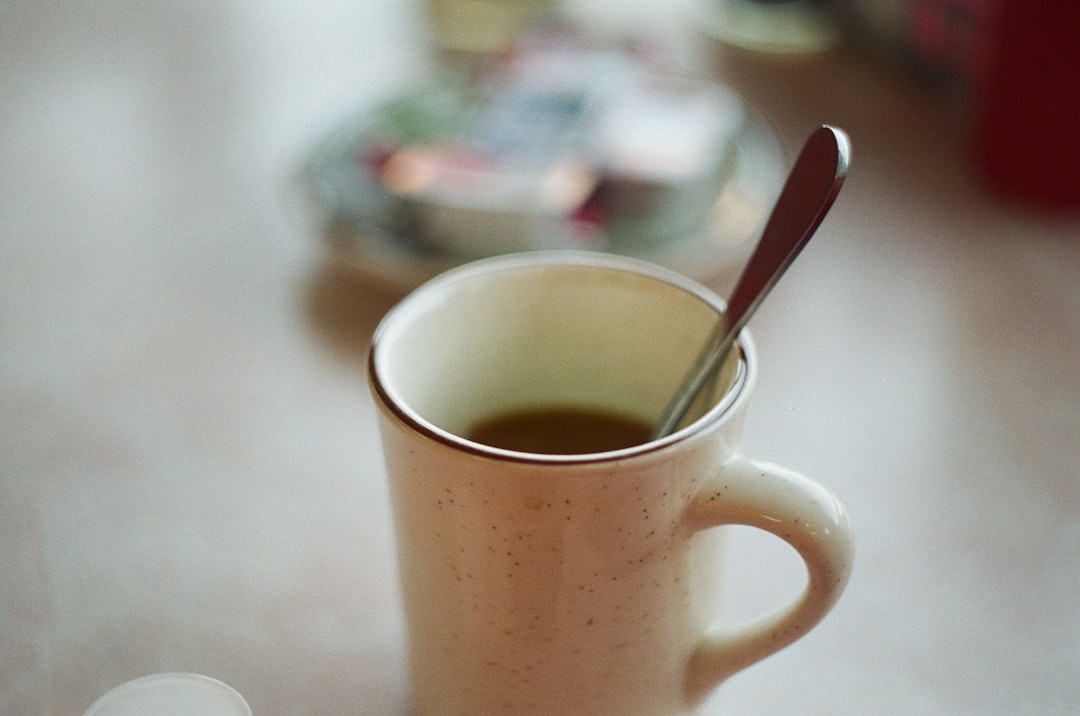 DIY Decaf Tea: Does the Steeping Trick Really Work?
