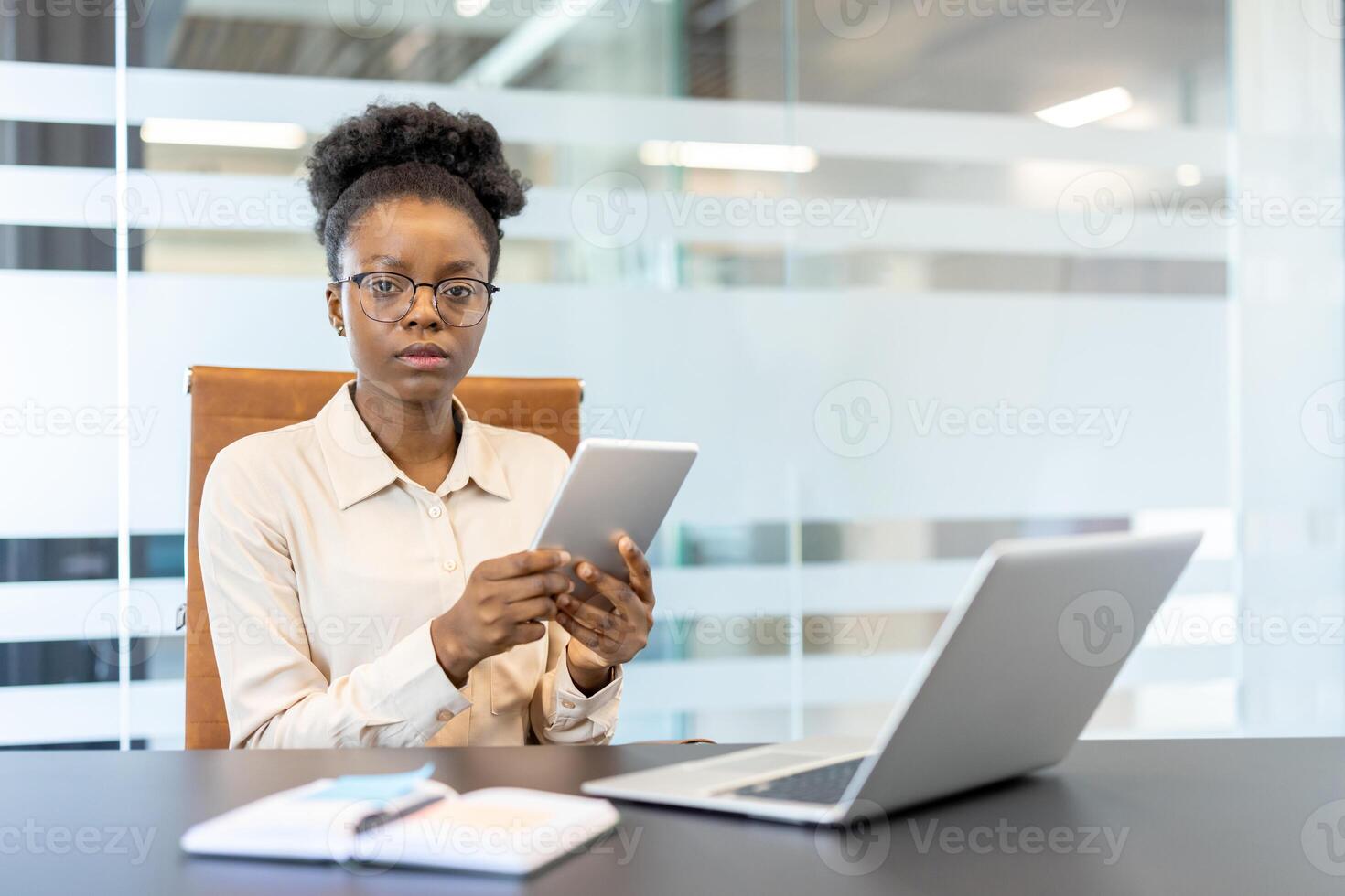 Calling All Work Girlies: How I Find Balance in the 9-to-5 Hustle