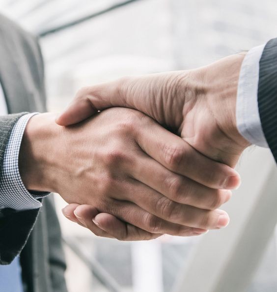 The Art of Influence: Guiding Without Grasping