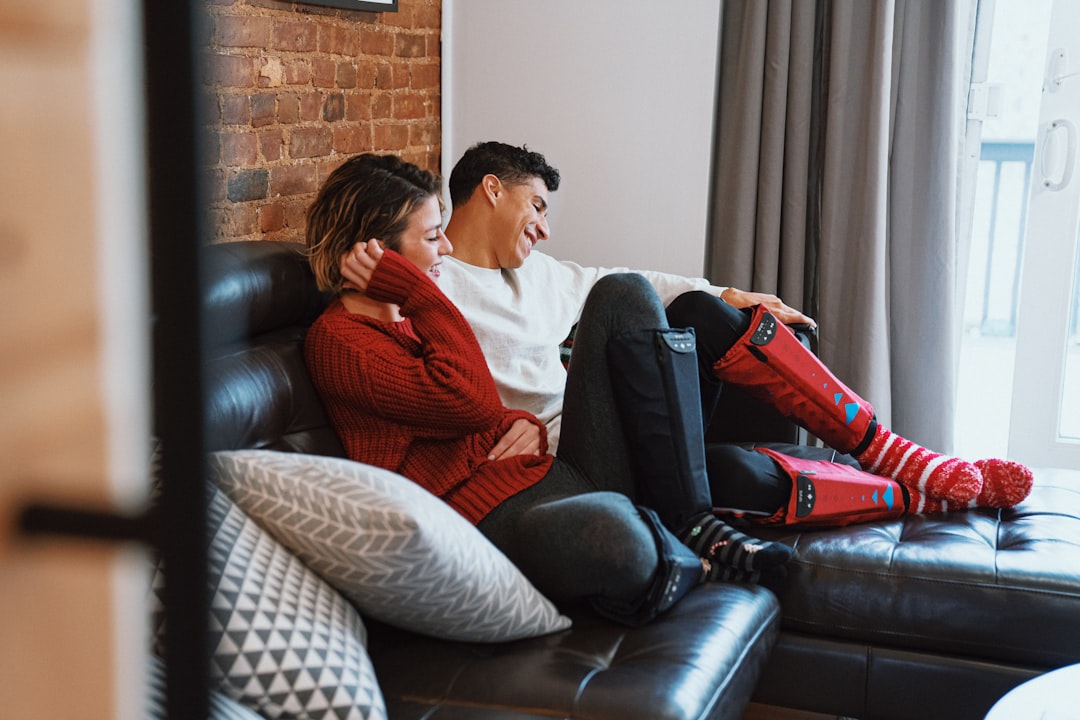 Feeling Distant From Your Boyfriend? Here’s What Helped Me Reconnect