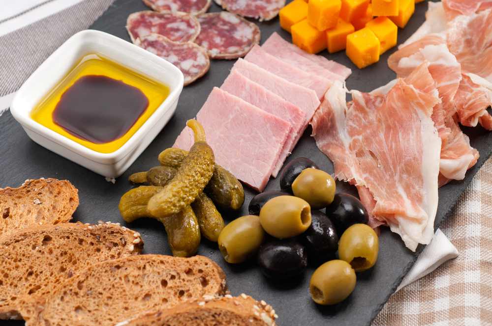 Quick & Tasty Snack Hacks Every Foodie Needs to Try!