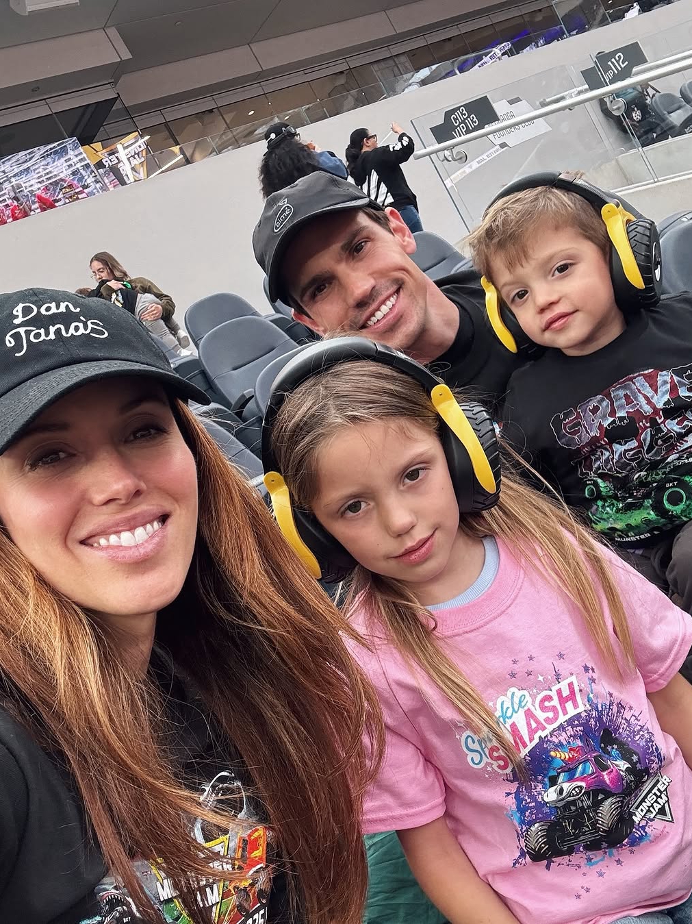 Tanner Novlan’s Family Birthday Vibes