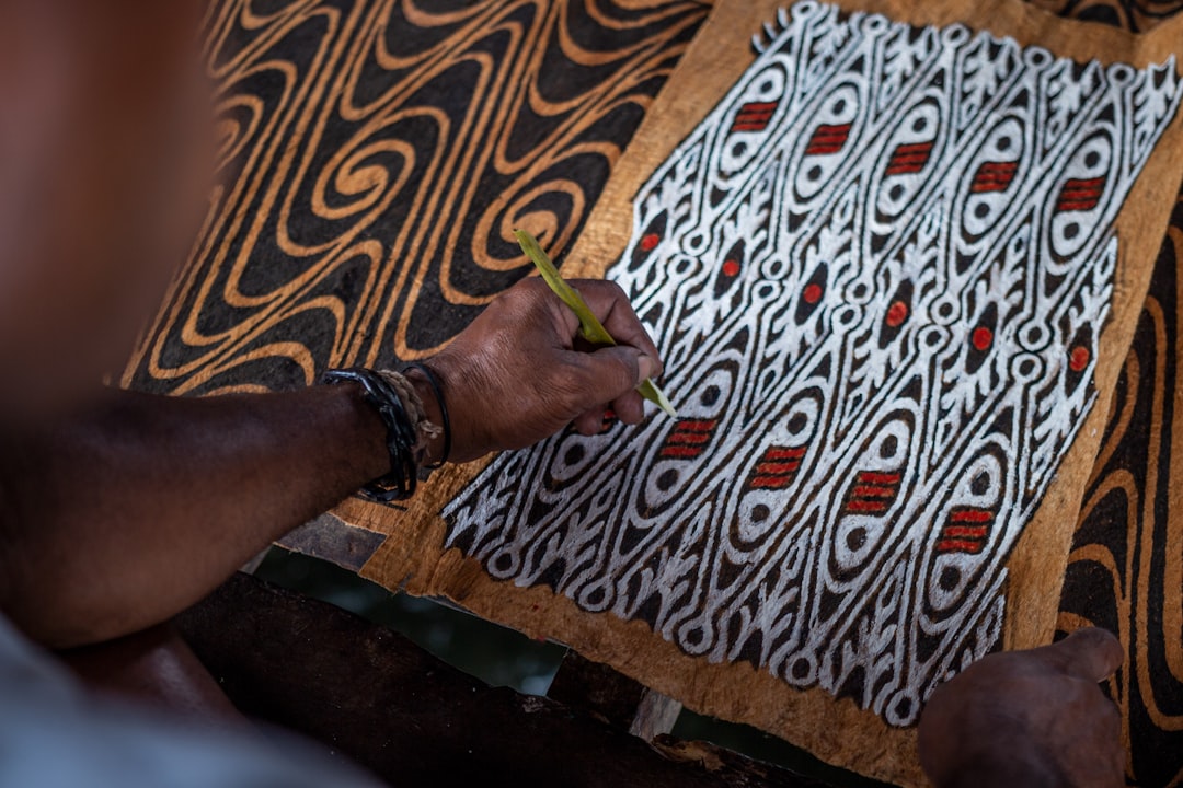 Sanyan and City Views: Nengi Omuku Paints Between Worlds