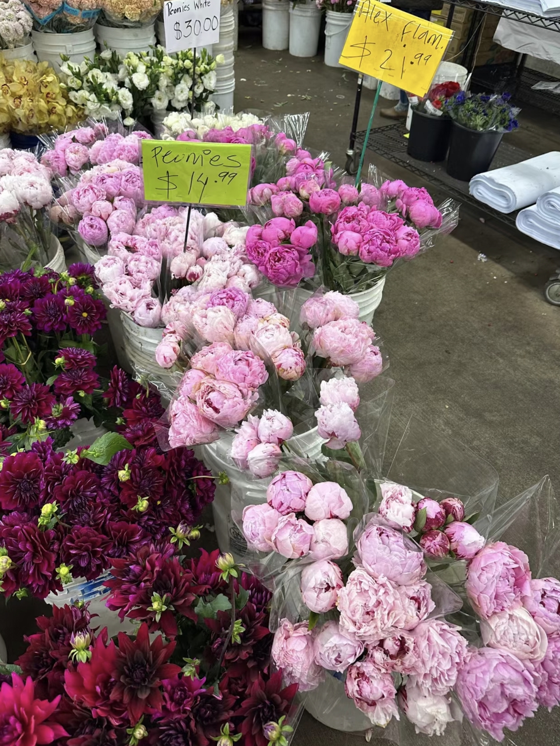 LA 🌹the original flower market
