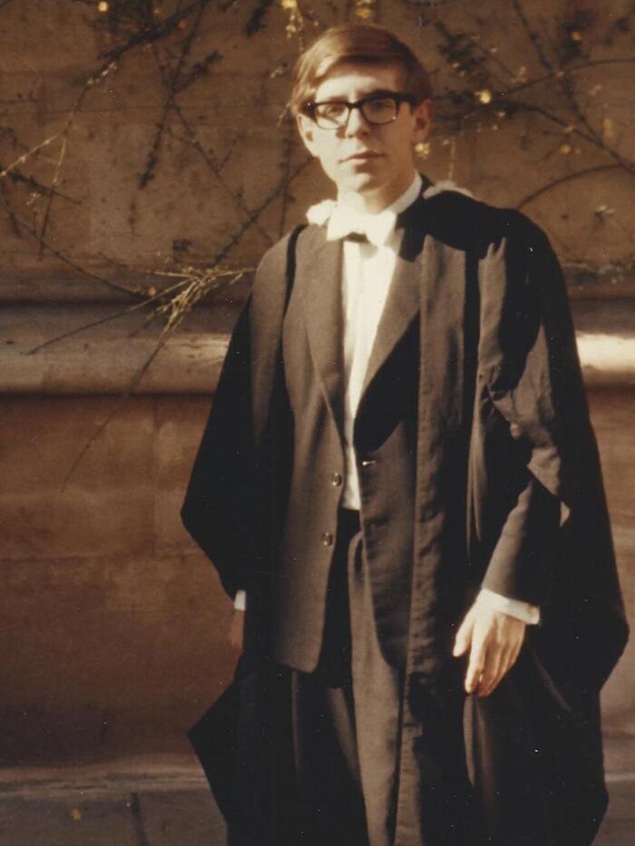 Did Mr. Rogers & Hawking Cross Paths? 🎓