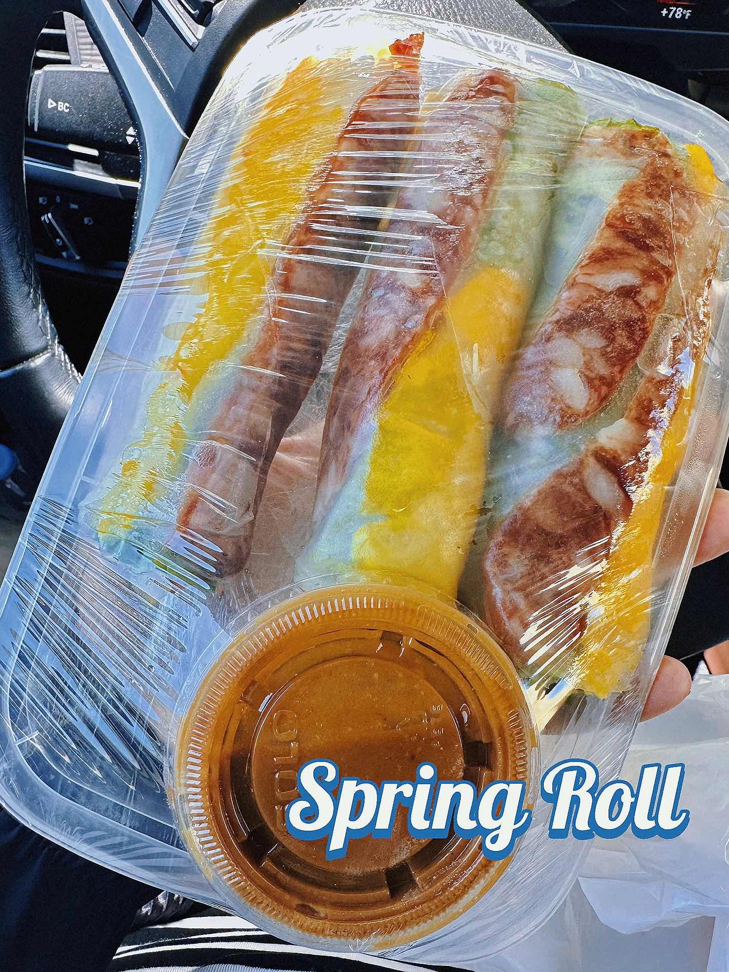 Thanh Huong - A Colorful Budget-Friendly Vietnamese Spot