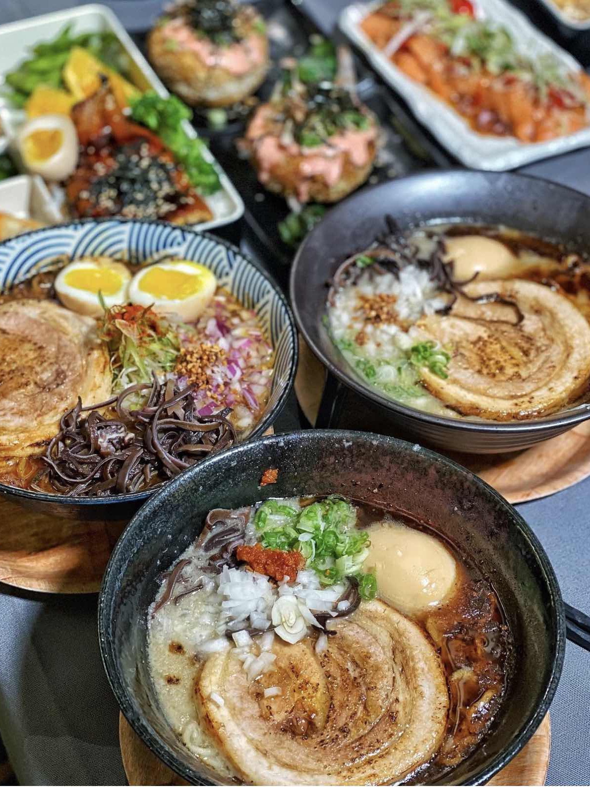Ramen Shu  Authentic Japanese Ramen 
Delicious ramens and other dishes.