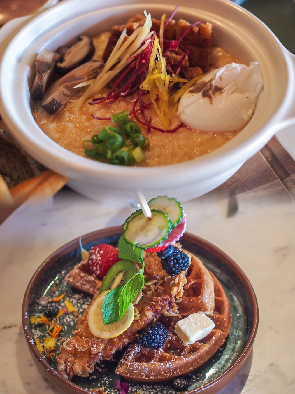 Bay Area Food | Thai Breakfast with Tom Yum Soup Congee and Youtiao