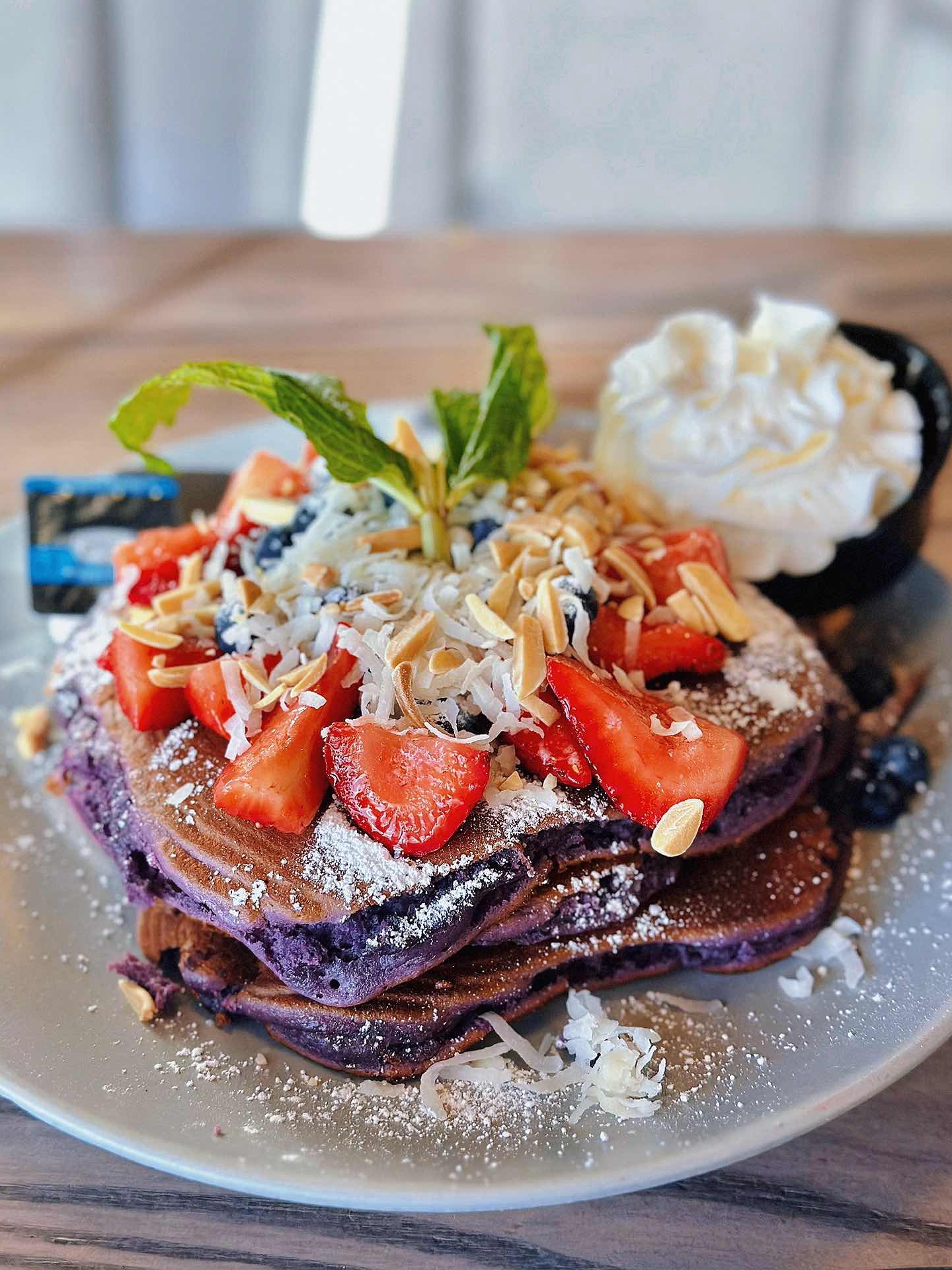 Crumbs - Enjoying a sunny breakfast in historic Danville