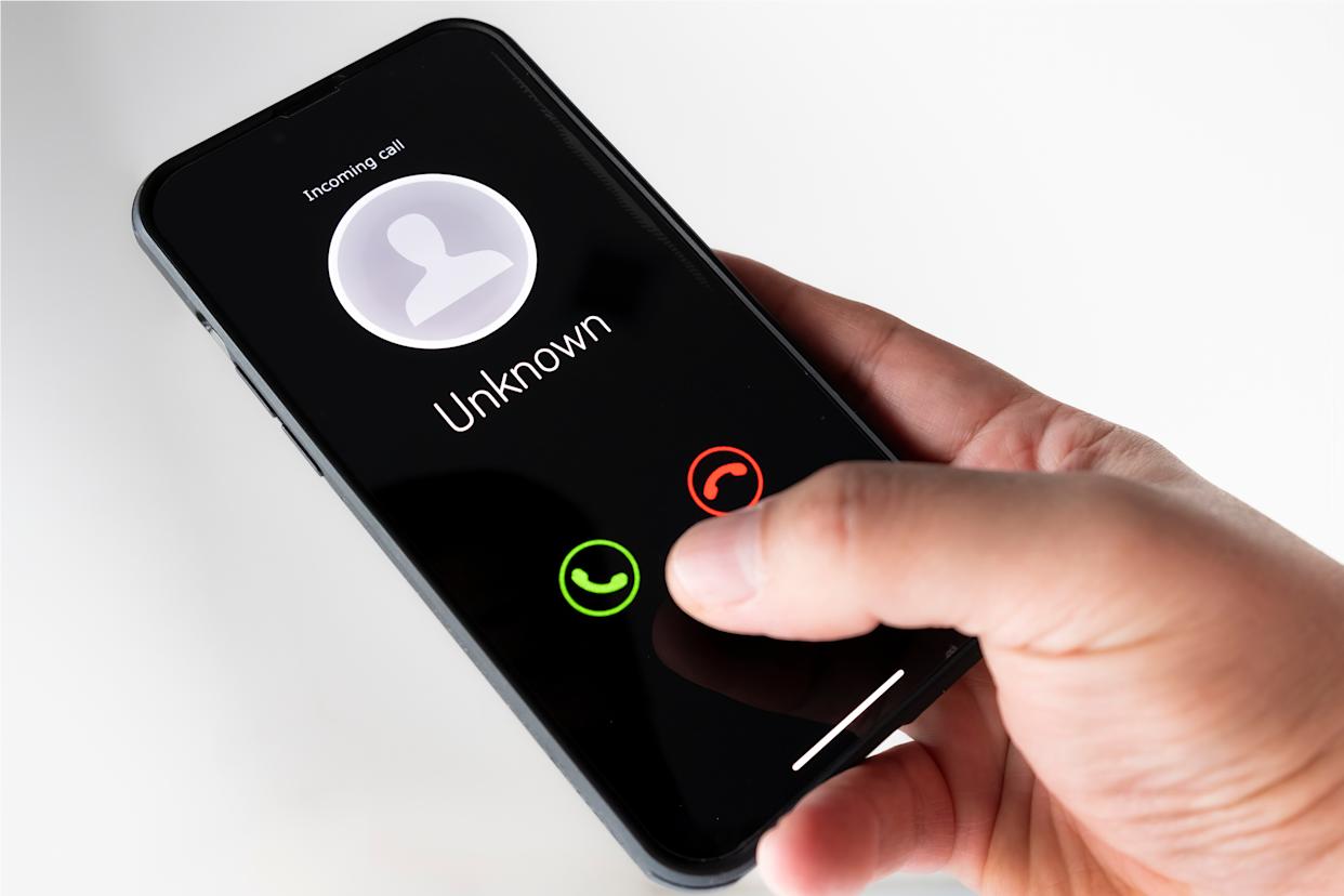 💡 How I'm protecting my parents from scammers