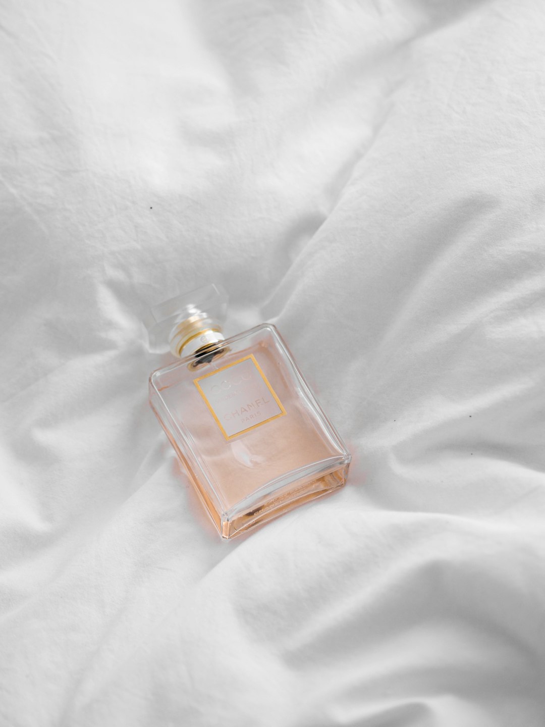I Hide My Perfume Like I Hide My Real Self