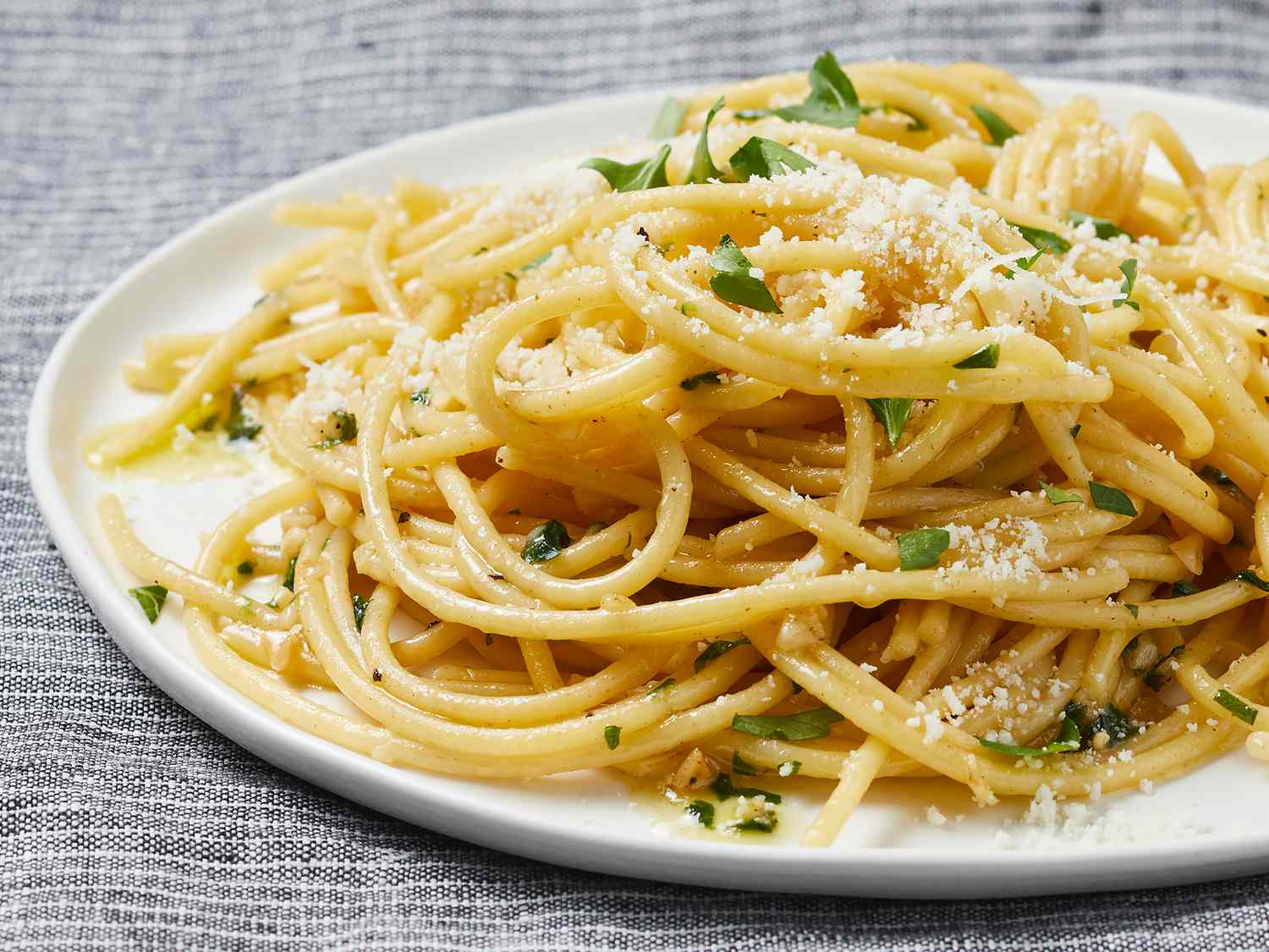 Quick & Tasty: My Go-To 10-Minute Pasta Meal Hack