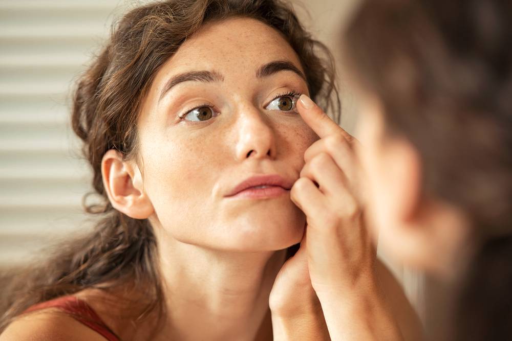 My First Time Wearing Contact Lenses: What I Wish I Knew