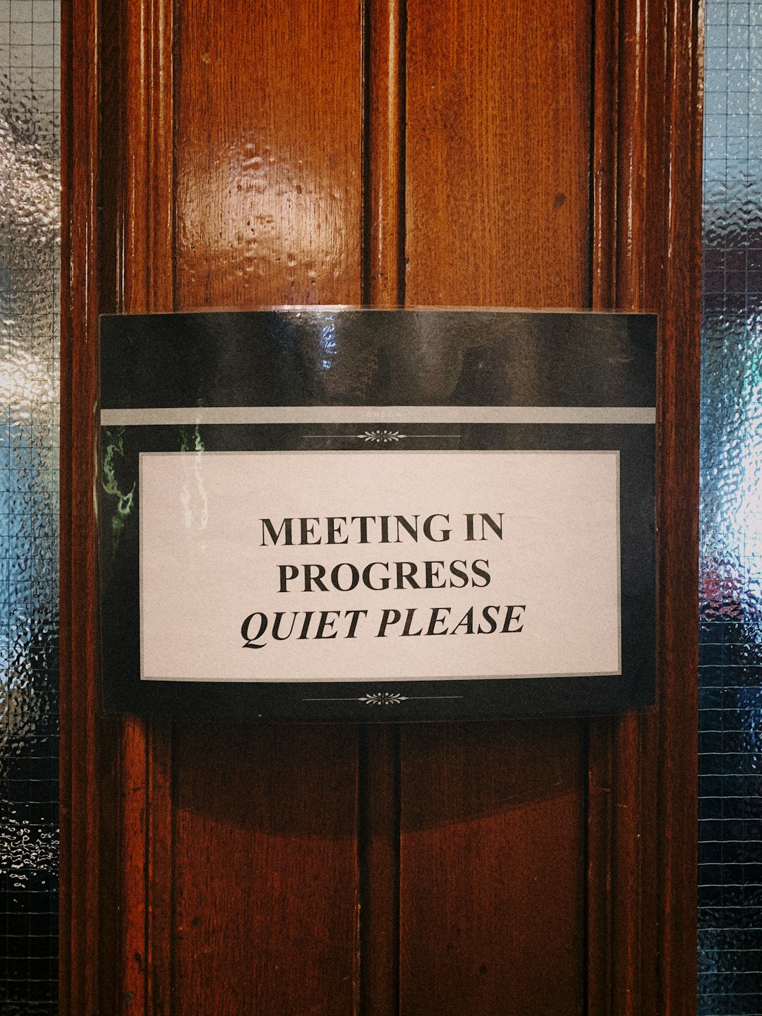 Boss Rewrites History in Meetings