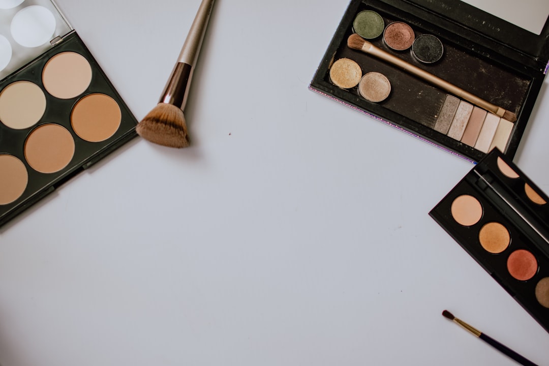 No Contour, No Problem: My Lazy Girl Sculpt Hack