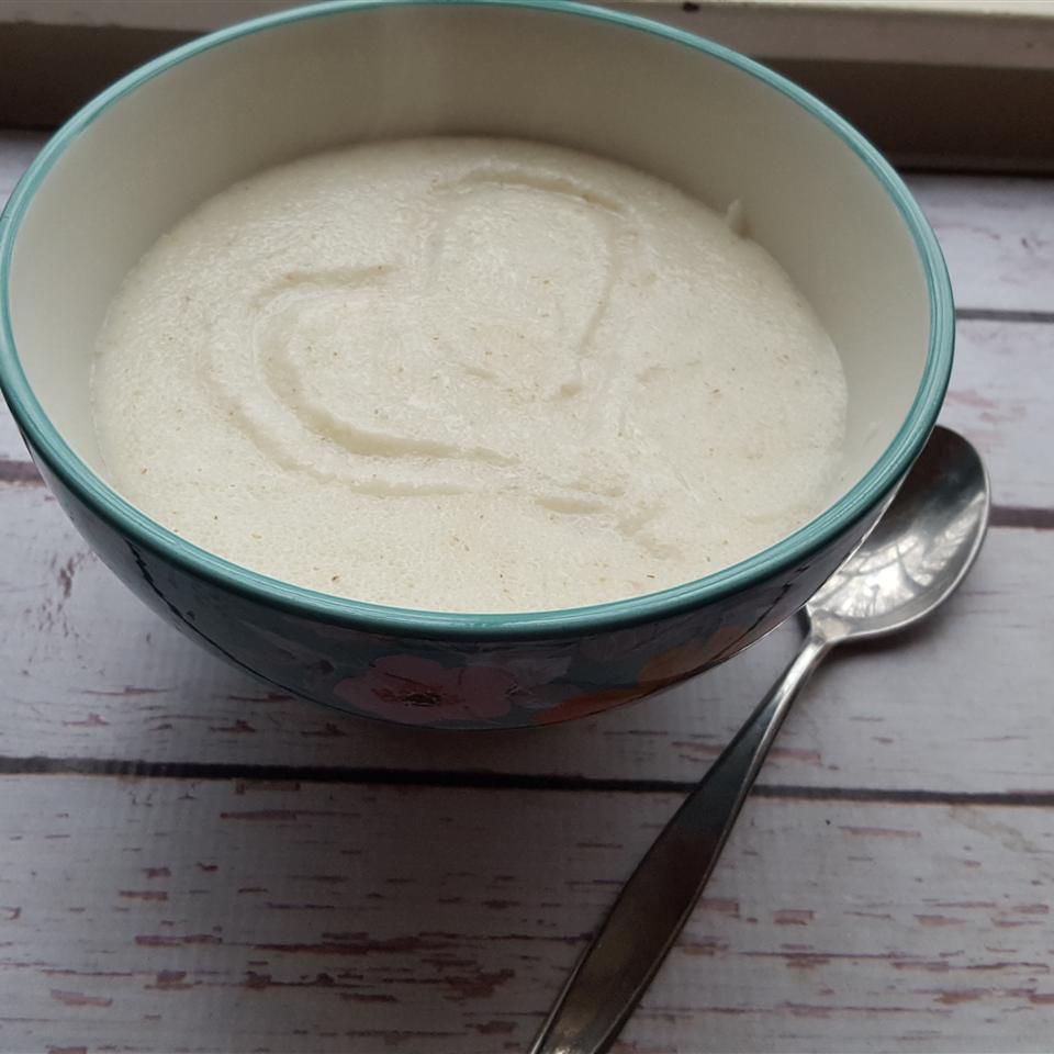 Semolina Secrets: Quick Steps for Creamy Porridge
