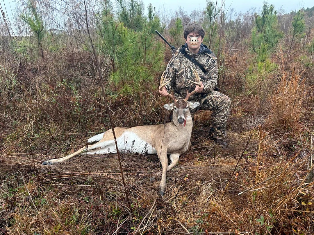 This beginner's first hunt blew my mind! 🤯