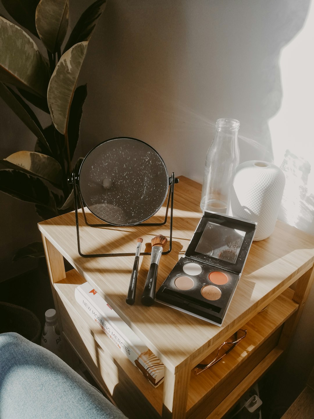 Beauty Hack: The 15-Minute Daily Makeup