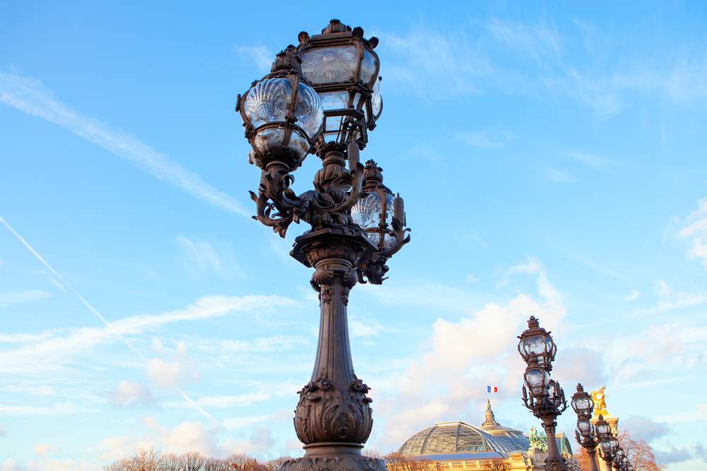  Paris Turns Priceless: Art Basel’s Grand Palais Surprises and Million-Dollar Moves